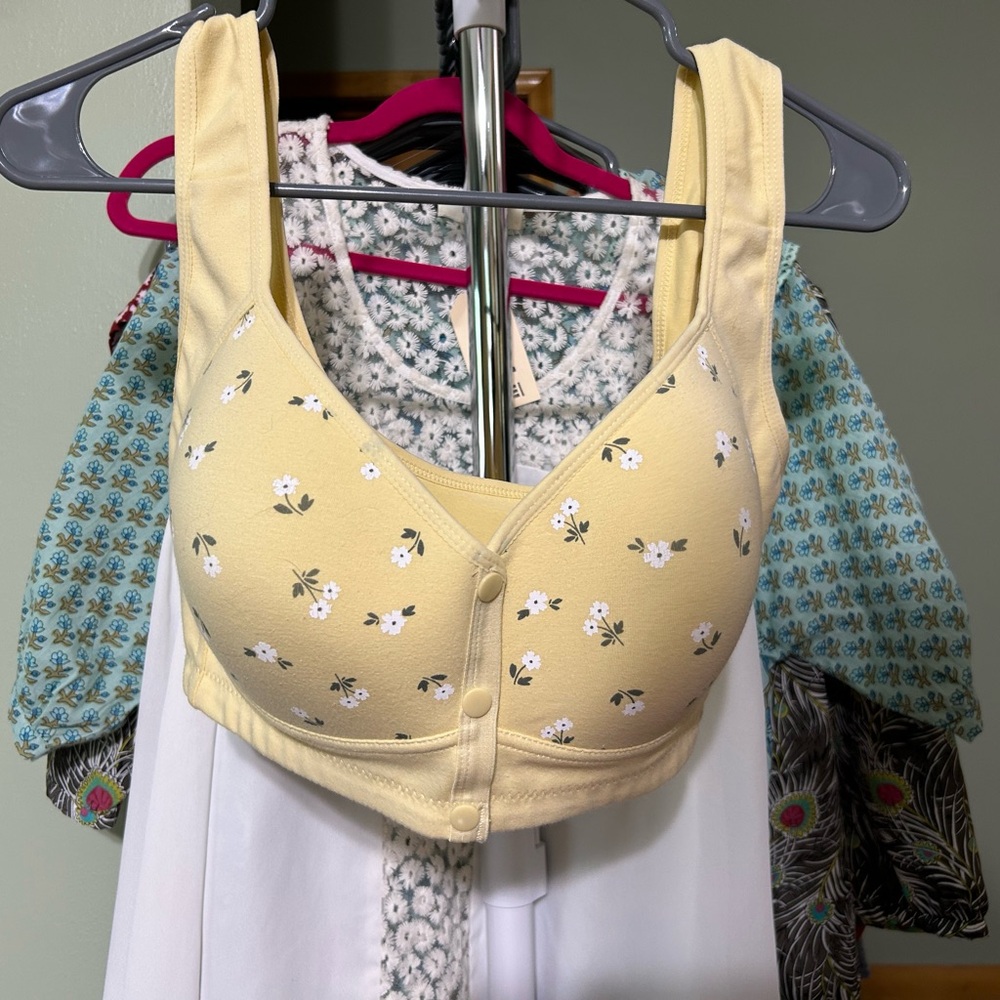 Daisy Bra Yellow Floral Button-Up Bra